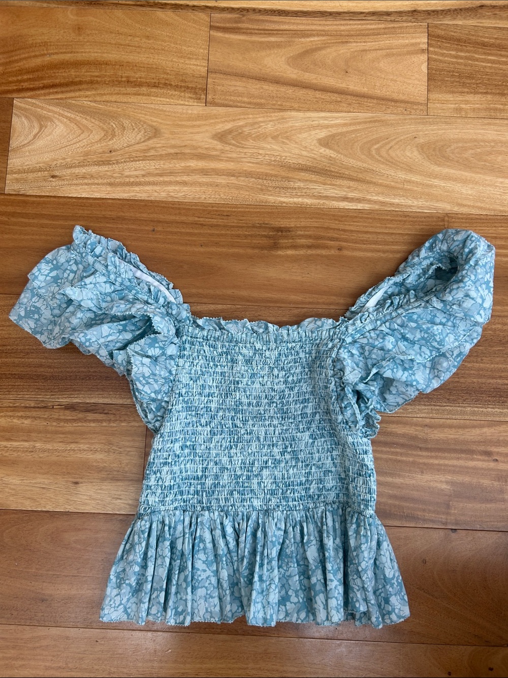 Love the label Blue Floral Puff-Sleeve Blouse